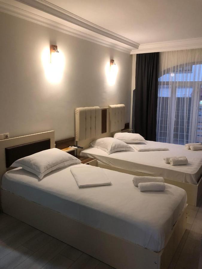 Hotel Dolphin Batumi Exterior foto